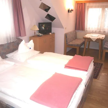 奥攀布莱克酒店