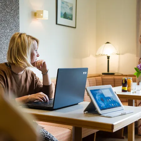 酒店 奥攀布莱克酒店 3*