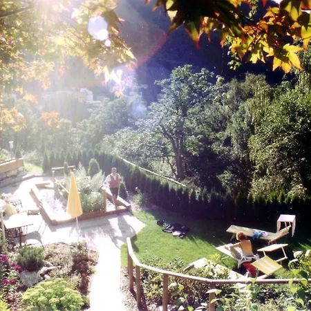 奥攀布莱克酒店 酒店 3*