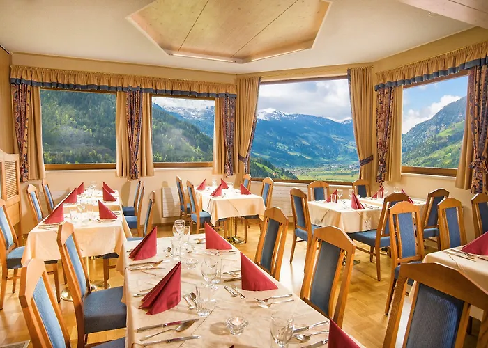 Hotel Alpenblick 3*